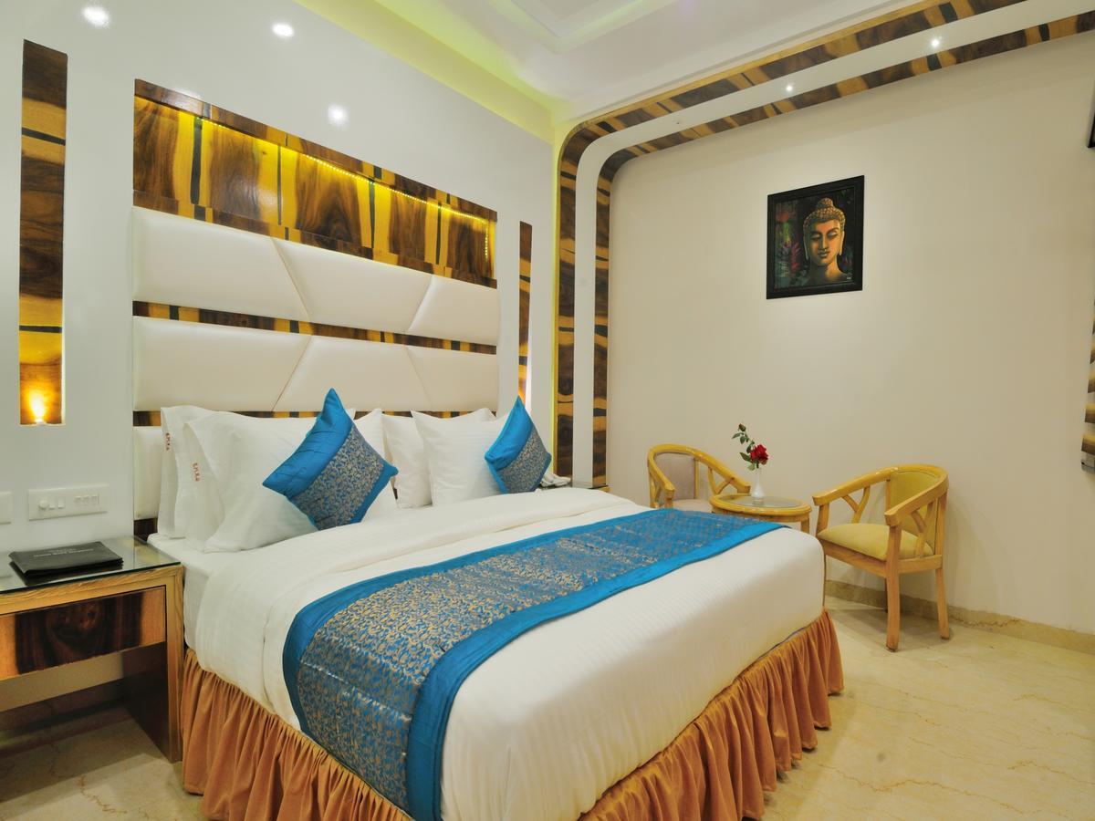 Hotel The Gold Regency - 02 Mins From Railway Station New Delhi