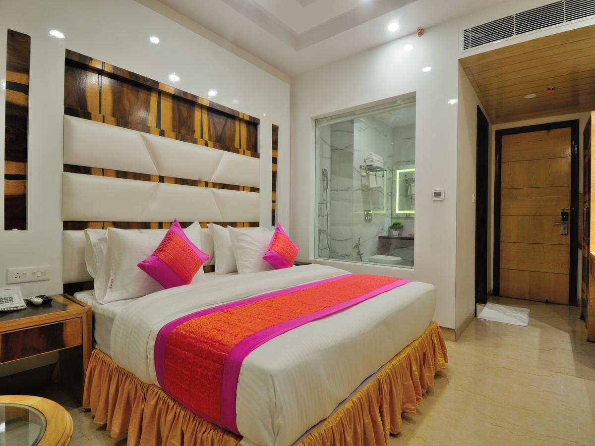 The Gold Regency - 02 Mins From Railway Station 3* New Delhi