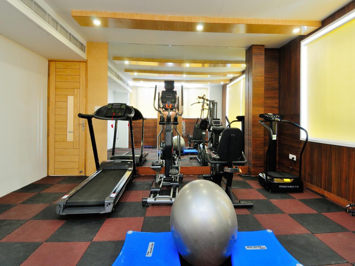 The Gold Regency - 02 Mins From Railway Station