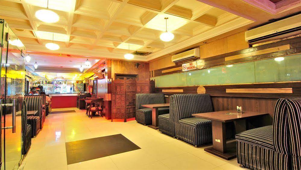 Hotel The Gold Regency - 02 Mins From Railway Station New Delhi